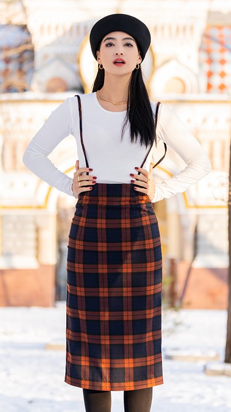 サスペンダーチェックスカート