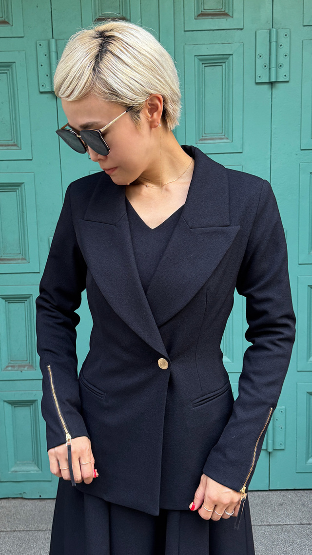 シャープカラージャケット｜JENNE(ジェンヌ)公式通販：パリジェンヌの