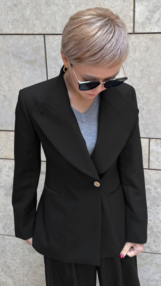 2wayシルエットモダンジャケット（防シワ生地）｜JENNE(ジェンヌ)公式