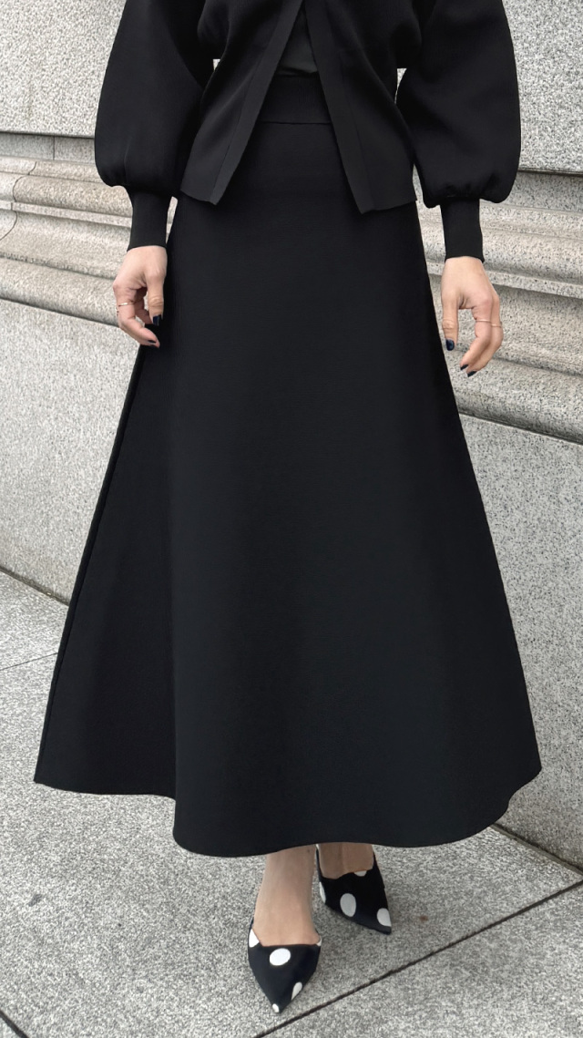 JENNE立体ニットスカート｜JENNE(ジェンヌ)公式通販：パリジェンヌの