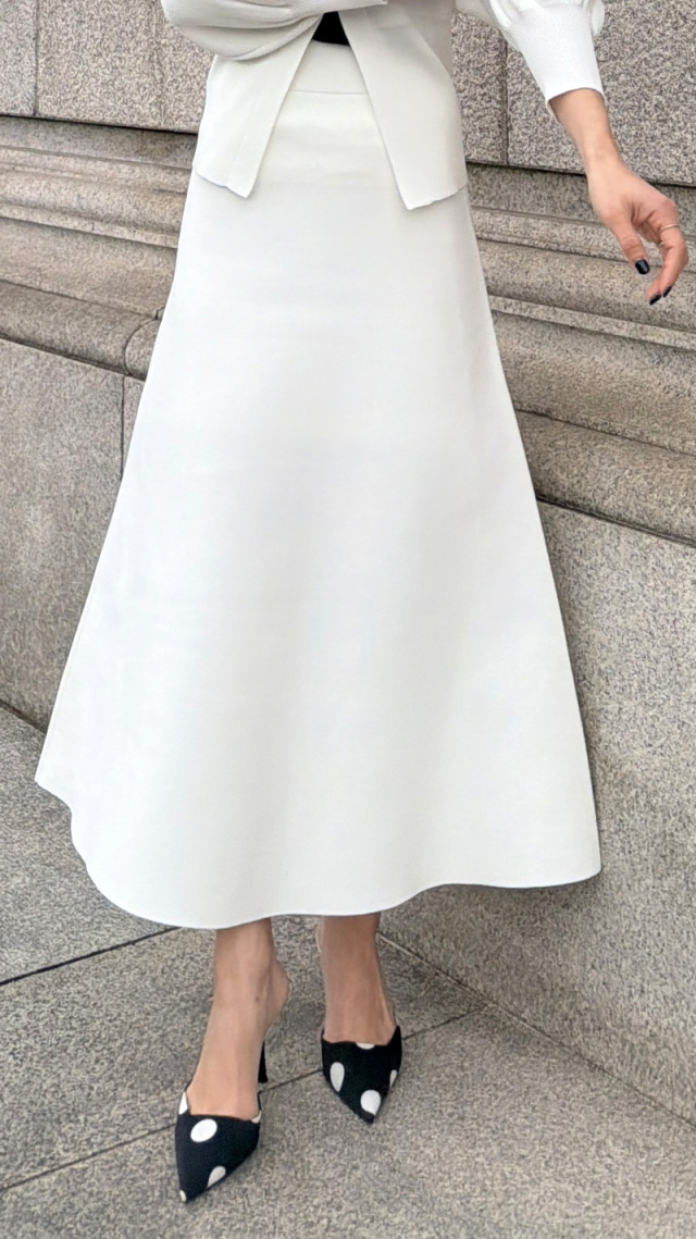 JENNE立体ニットスカート｜JENNE(ジェンヌ)公式通販：パリジェンヌの