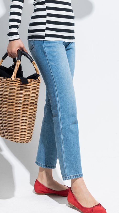 スリムテーパードデニム