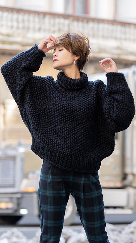 ざっくりタートルニット