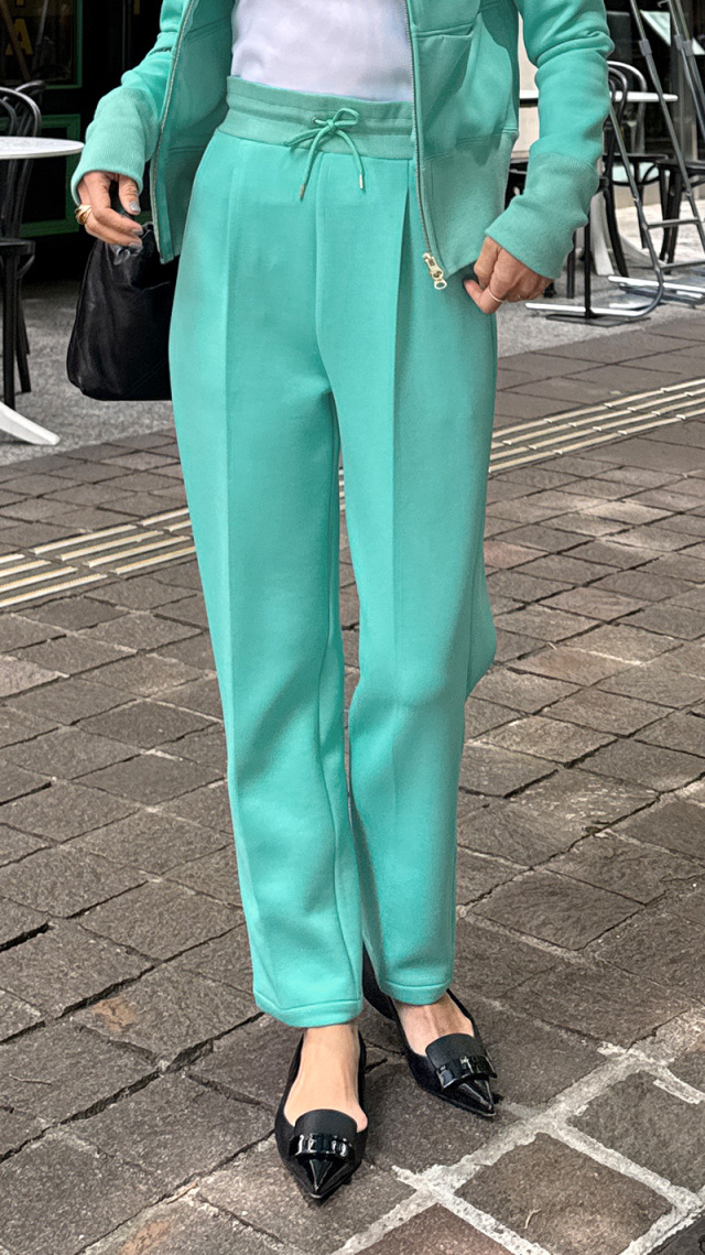 日本製美脚カットソースラックス