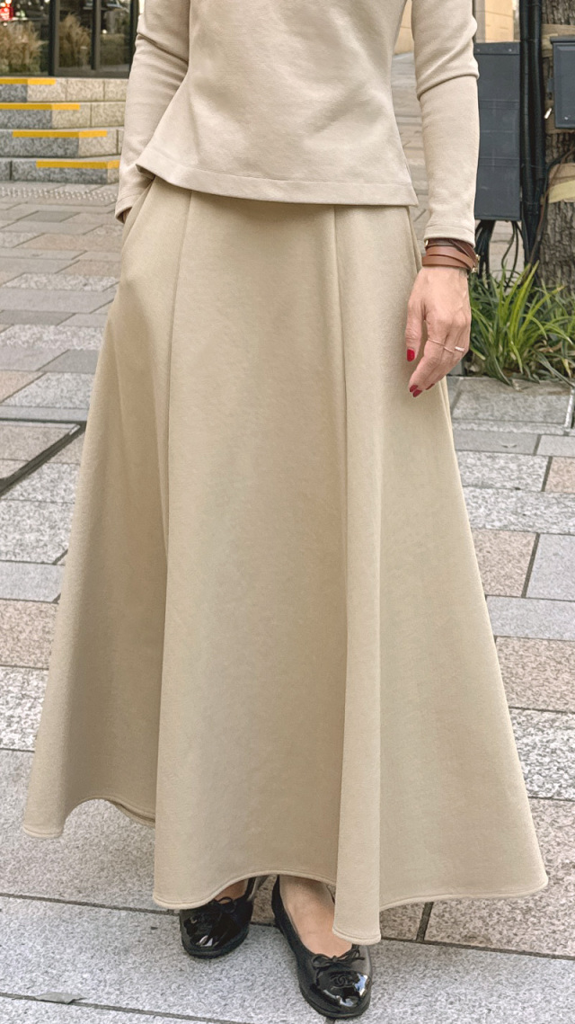 裏起毛カットロングスカート