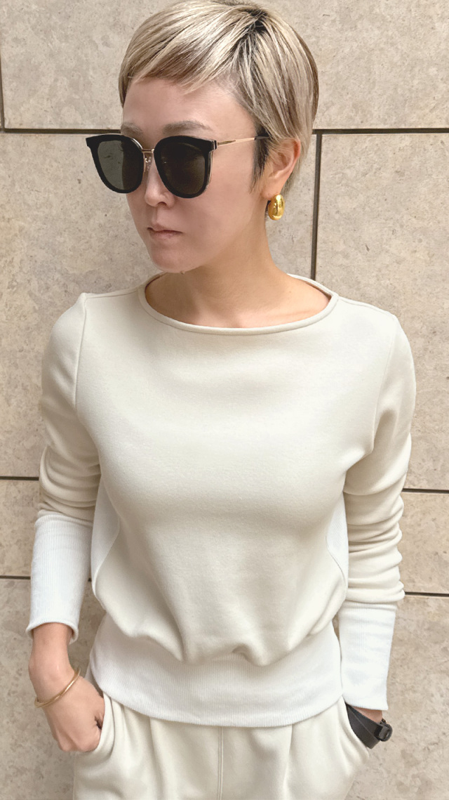 日本製ふわふわ美ライントレーナー（保温性機能生地）