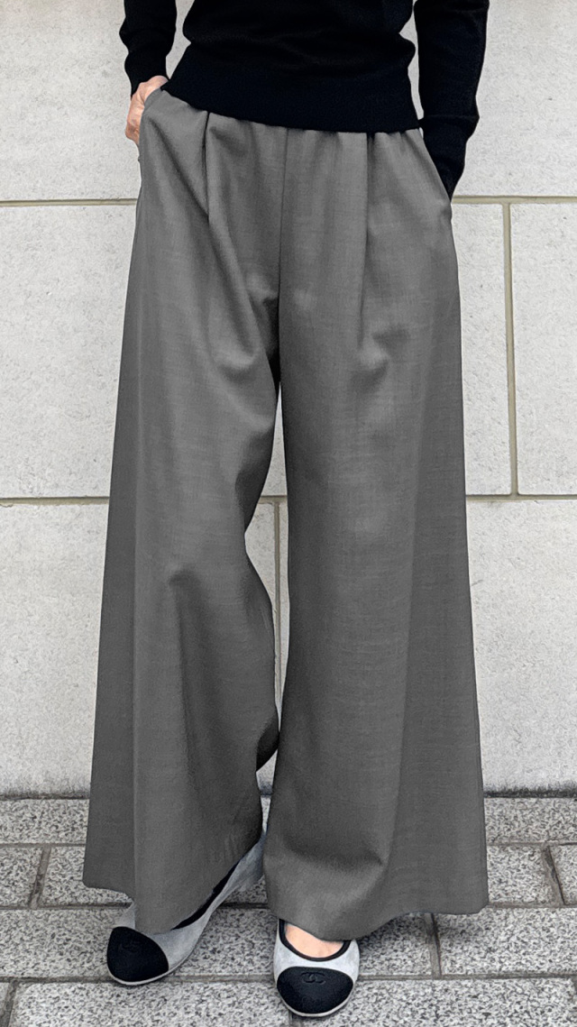 ウエストサテンパンツ（防シワ生地）