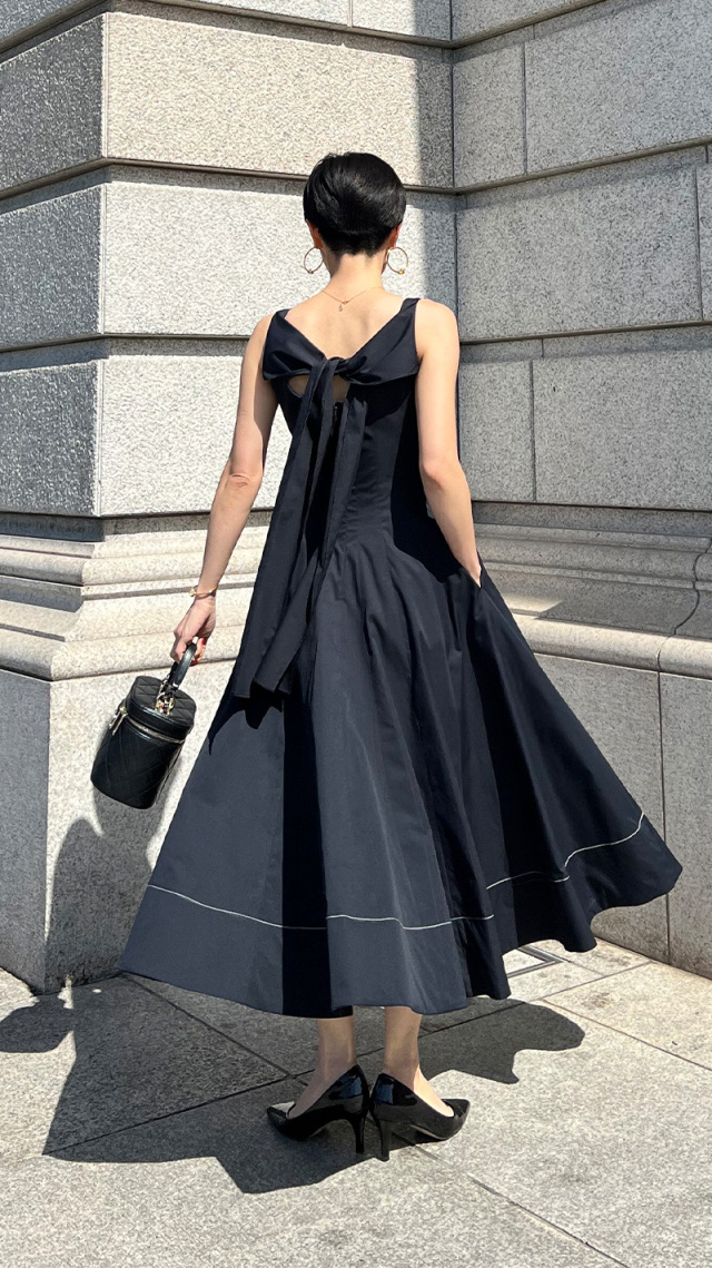 バックリボンリラックスワンピース