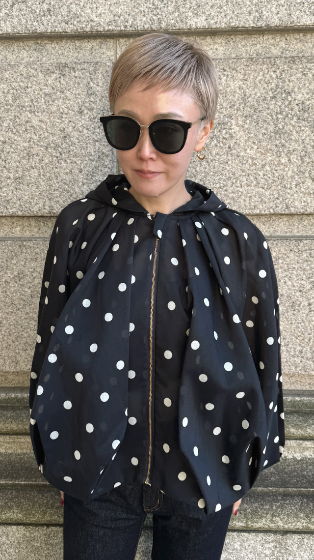 シアードットボリュームブルゾン（北陸生産生地）